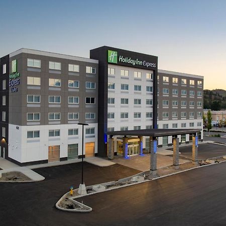 Holiday Inn Express & Suites Kelowna - East By Ihg Extérieur photo