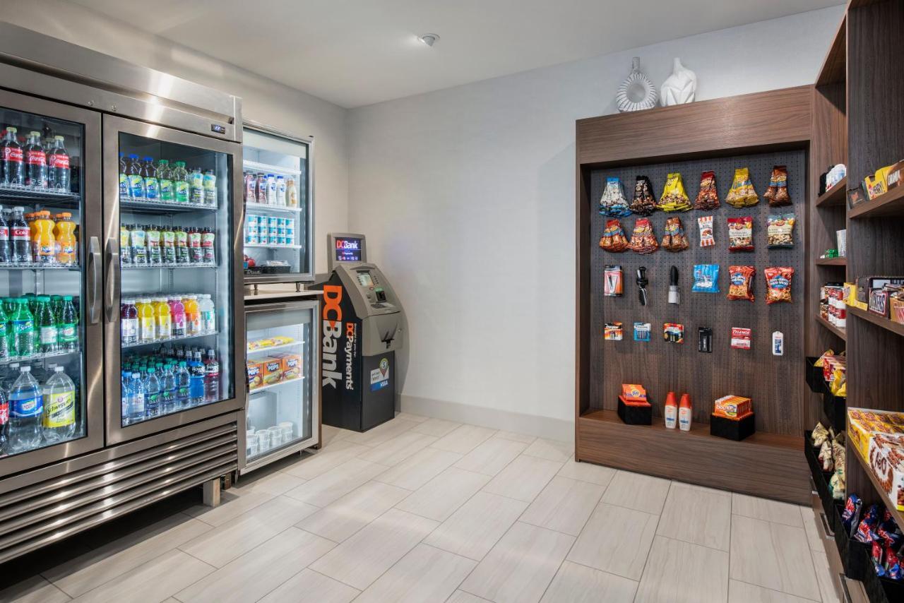 Holiday Inn Express & Suites Kelowna - East By Ihg Extérieur photo