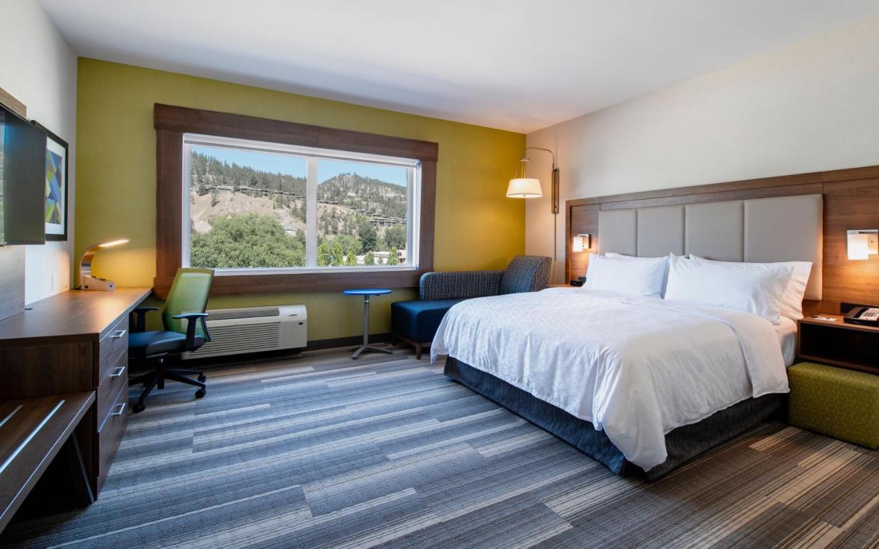 Holiday Inn Express & Suites Kelowna - East By Ihg Extérieur photo
